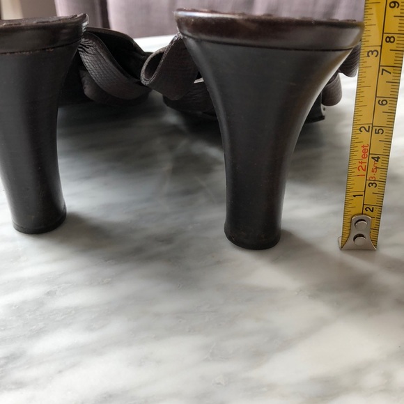 Ferragamo logo placket sandals - Picture 4 of 7